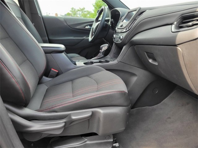 Used 2023 Chevrolet Equinox RS image 13