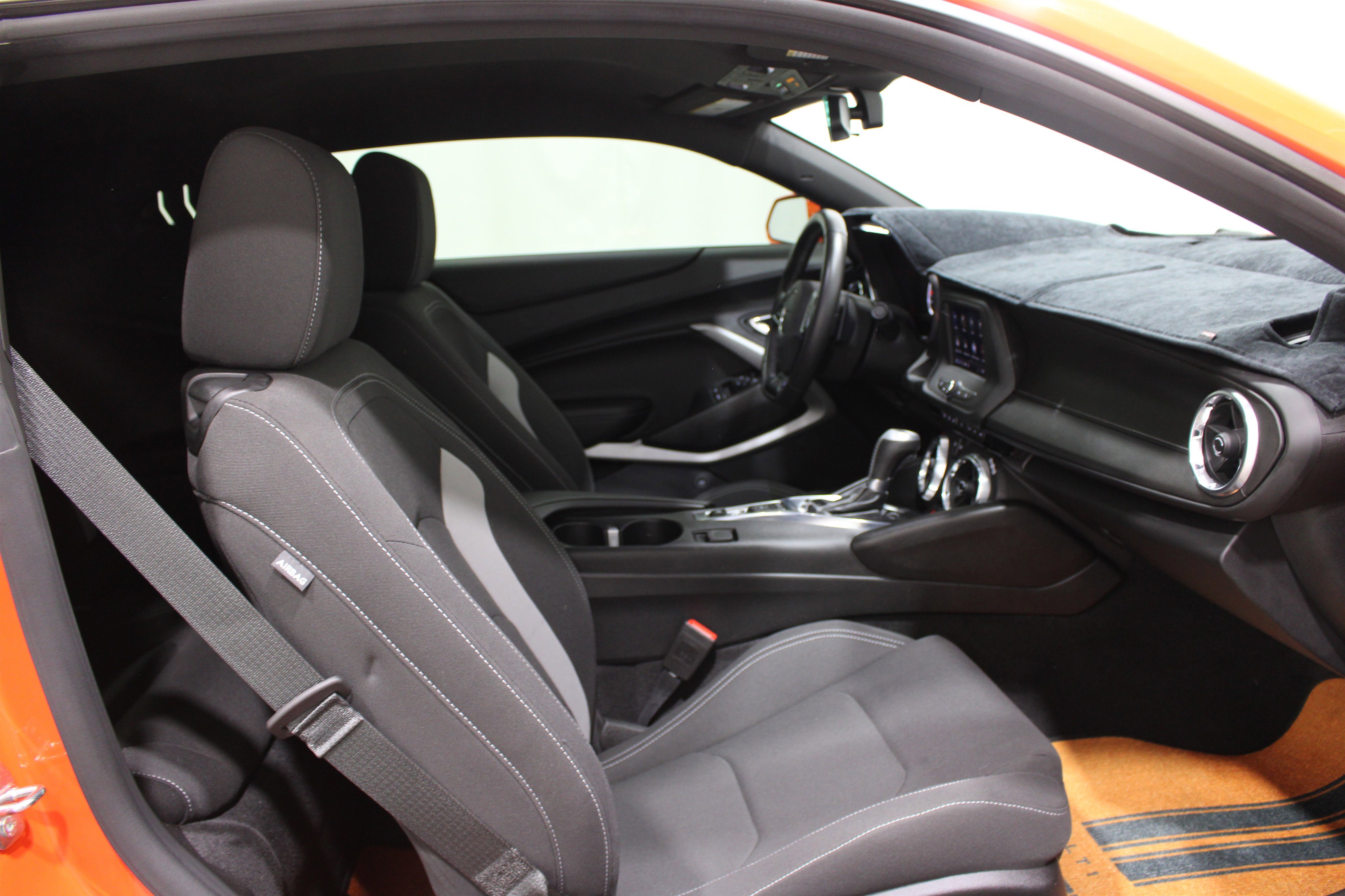 Used 2021 Chevrolet Camaro LT image 24