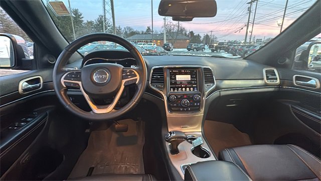 Used 2015 Jeep Grand Cherokee Limited image 9