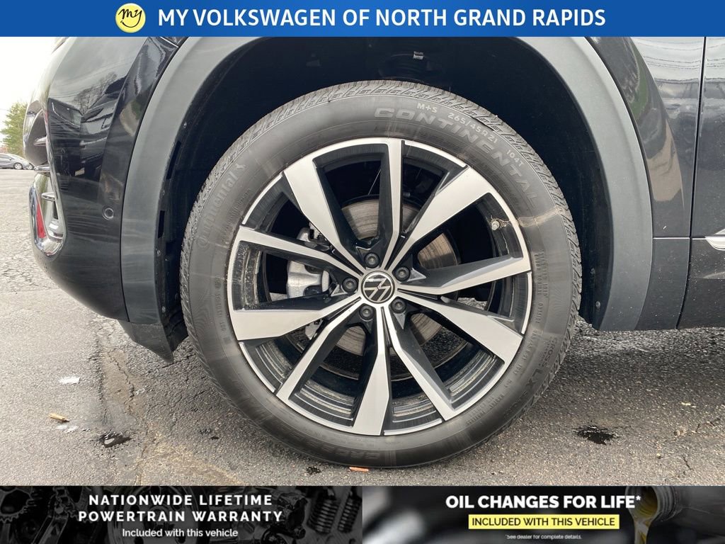 New 2026 Volkswagen Atlas SEL Premium R-Line image 5