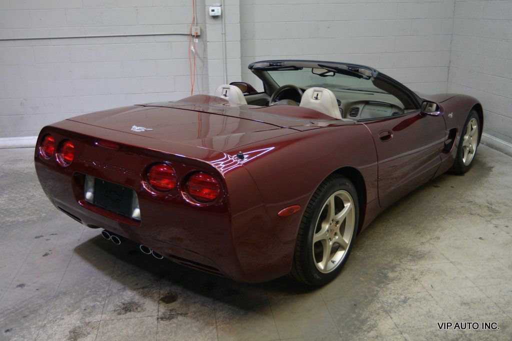 Used 2003 Chevrolet Corvette Convertible w/ Preferred Equipment Group1 RWD image 8