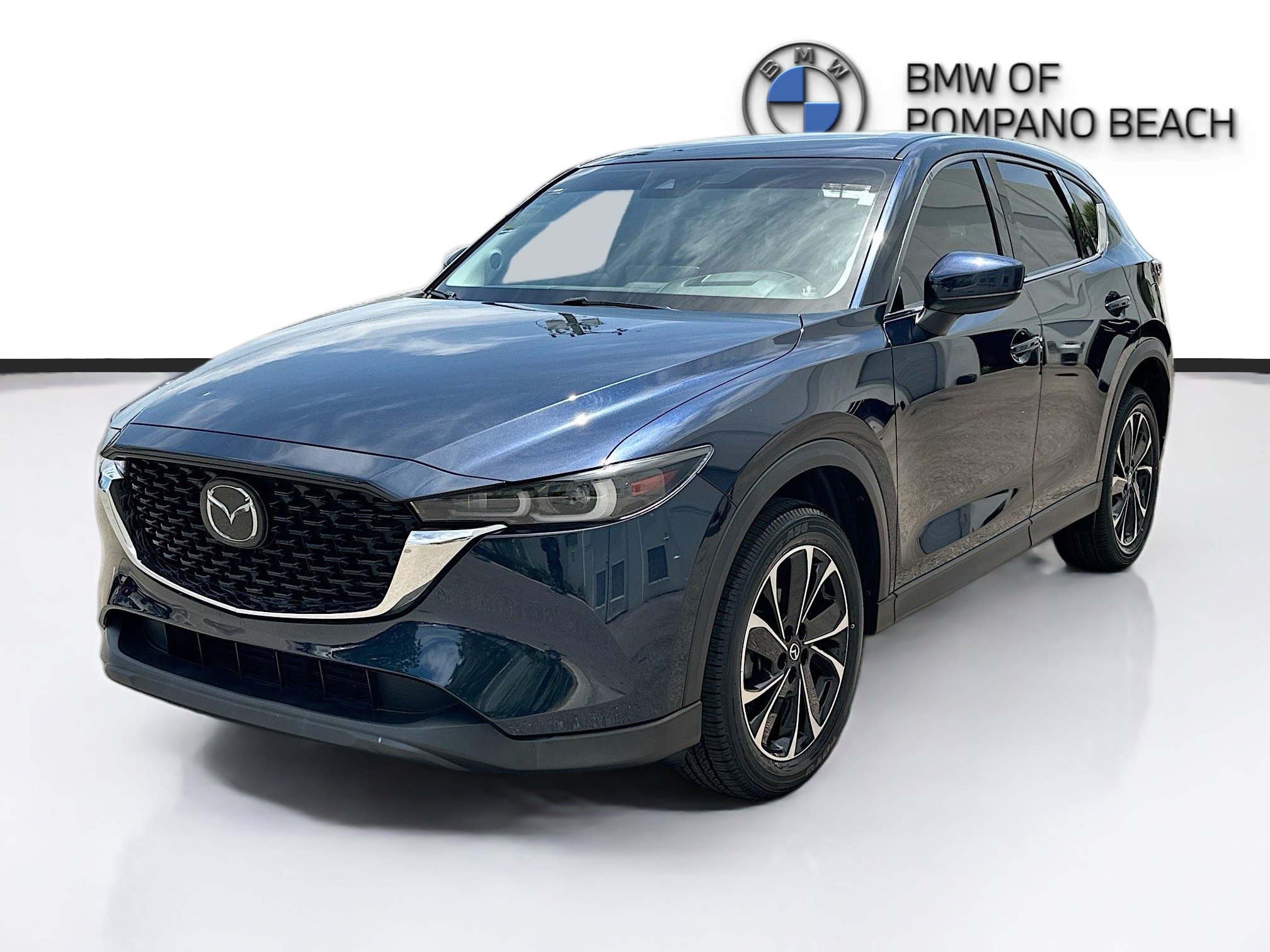 Used 2023 MAZDA CX-5 AWD 2.5 S w/ Premium Plus Pkg image 3