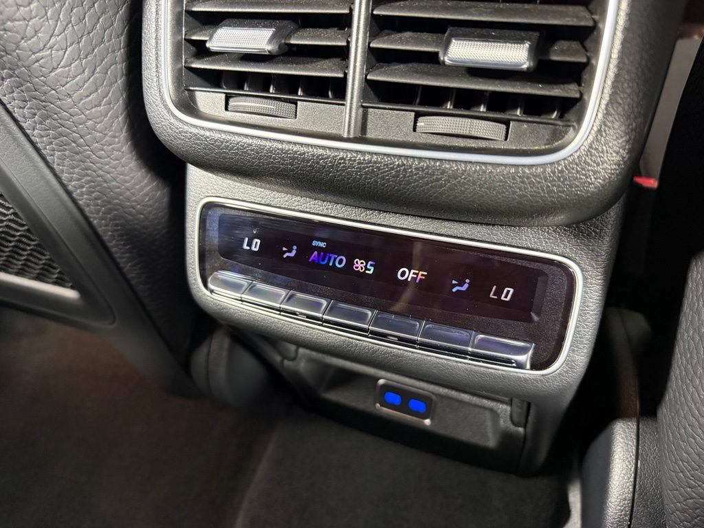 Certified 2024 Mercedes-Benz GLE 580 4MATIC image 40
