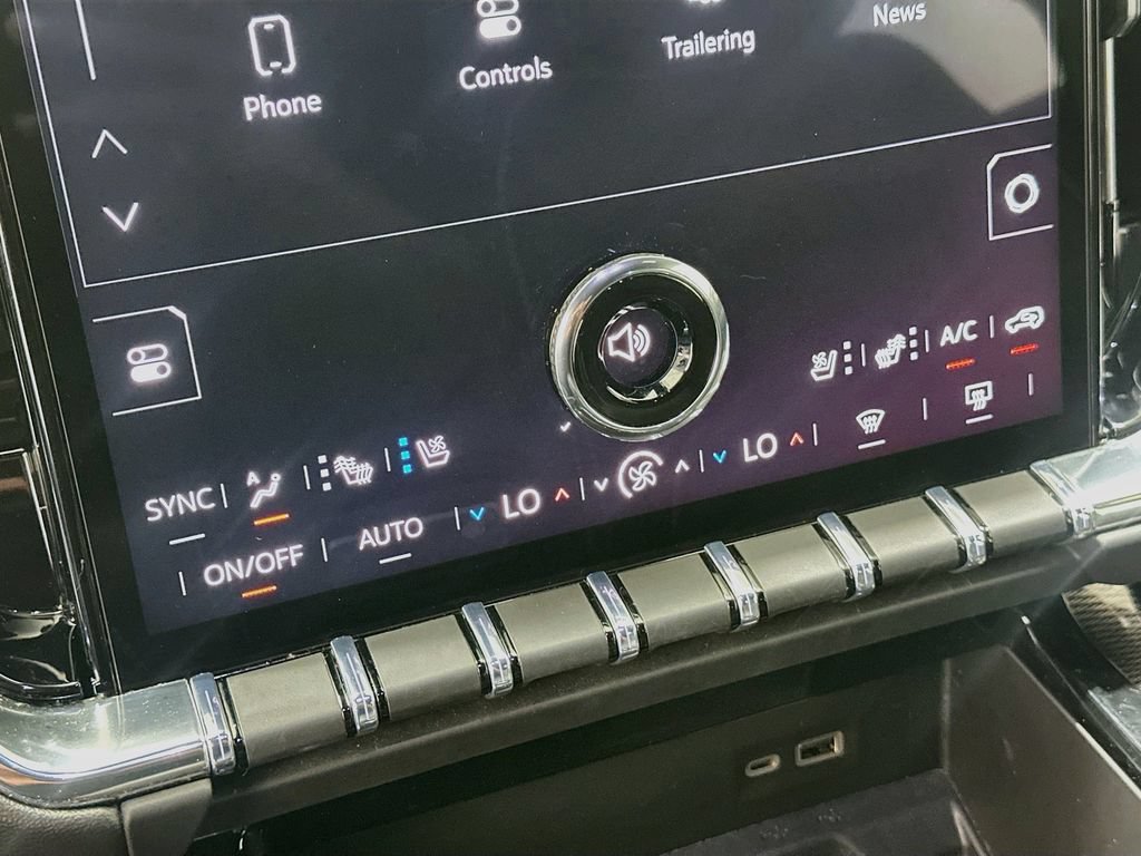 Used 2025 GMC Yukon XL Elevation w/ Technology Package RWD image 16