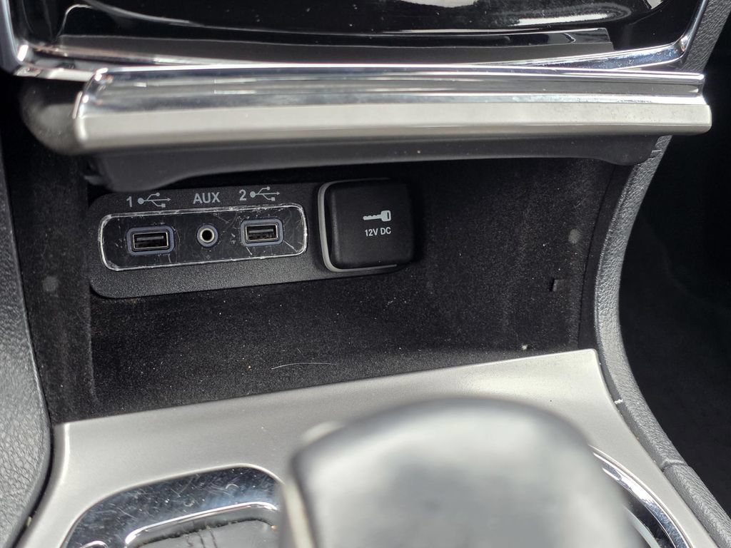 Used 2020 Jeep Grand Cherokee Altitude AWD/4WD image 26