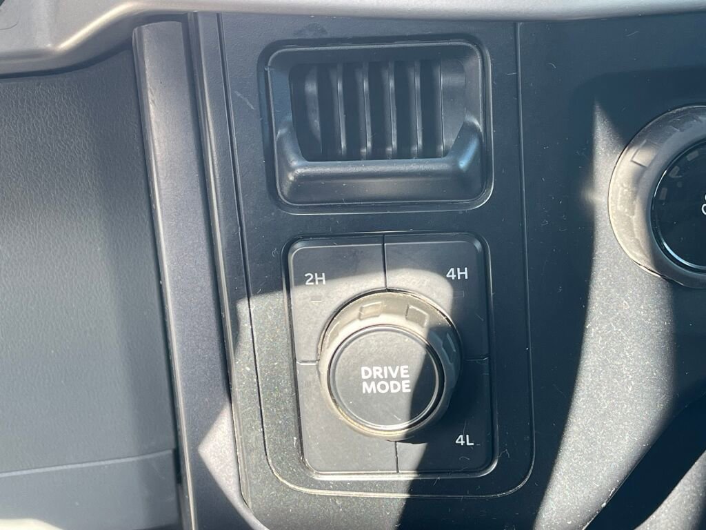 Used 2023 Ford F150 XLT image 10