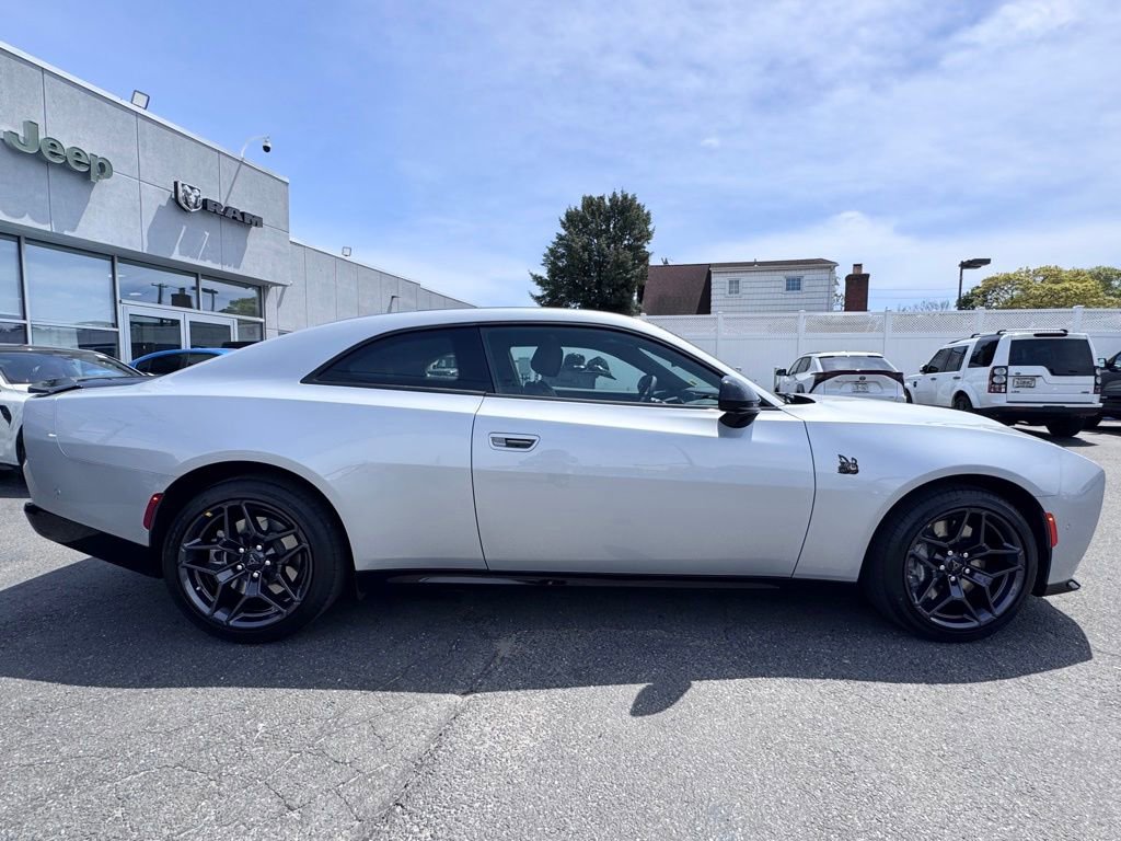 Used 2026 Dodge Charger Scat Pack AWD/4WD image 8