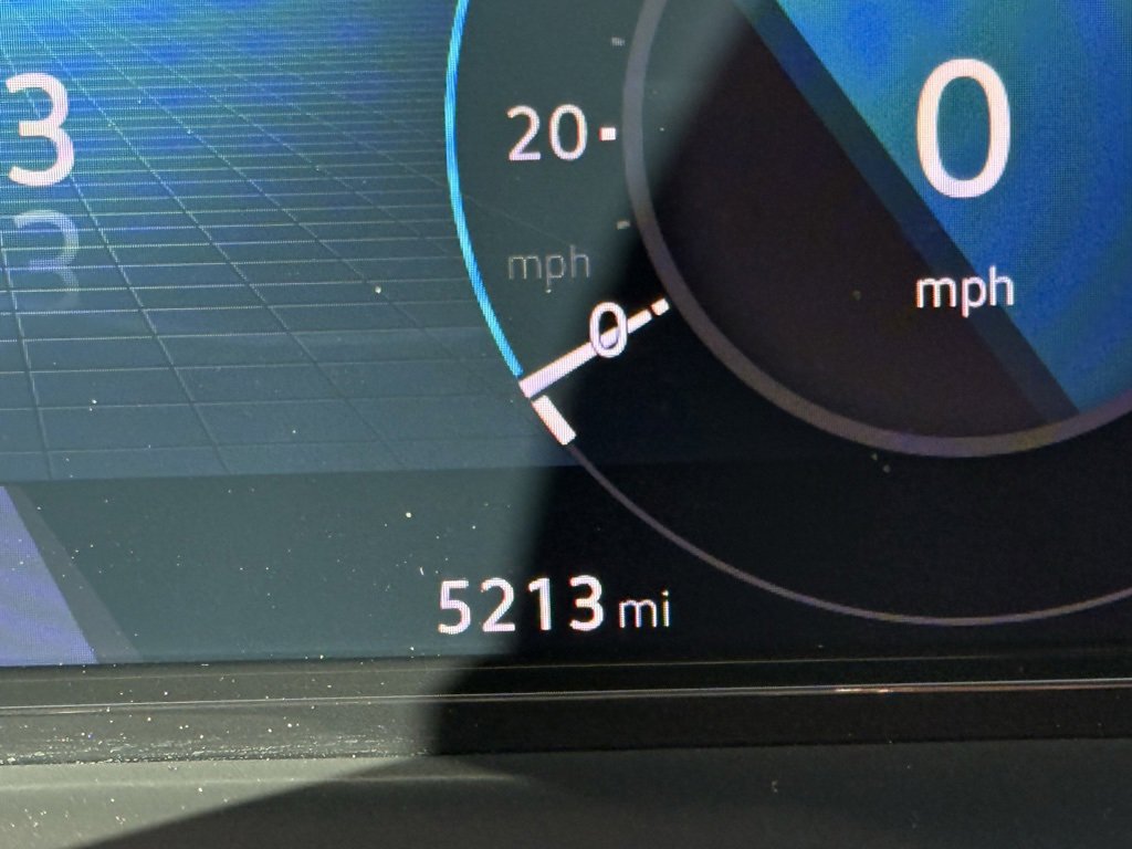 Used 2025 Volkswagen Atlas SEL image 15