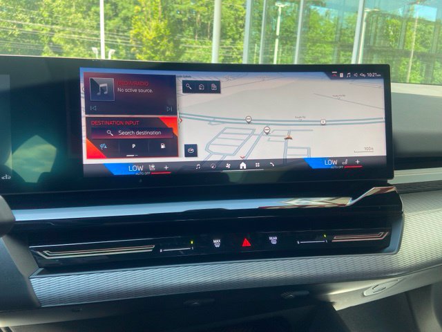 Certified 2024 BMW 530i xDrive w/ M Sport Package AWD/4WD image 15