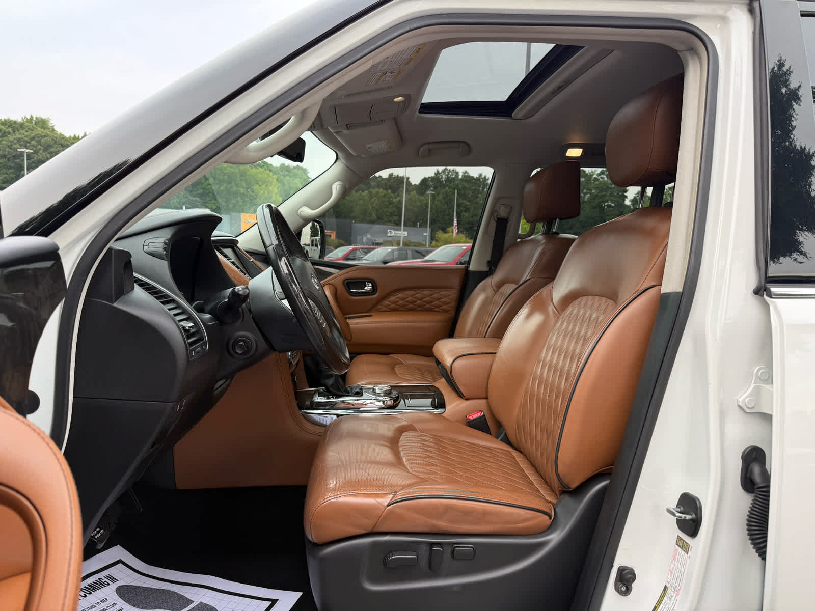 Used 2019 INFINITI QX80 Luxe w/ Proactive Package AWD/4WD image 12