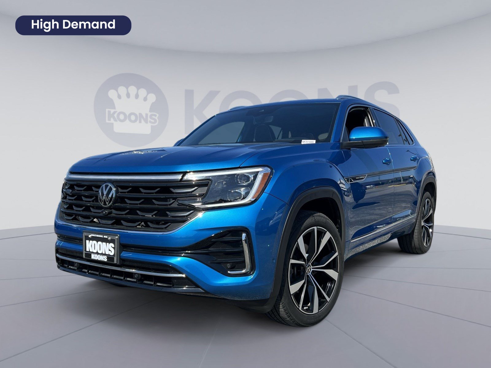 Used 2024 Volkswagen Atlas Cross Sport SEL Premium R-Line AWD/4WD image 1