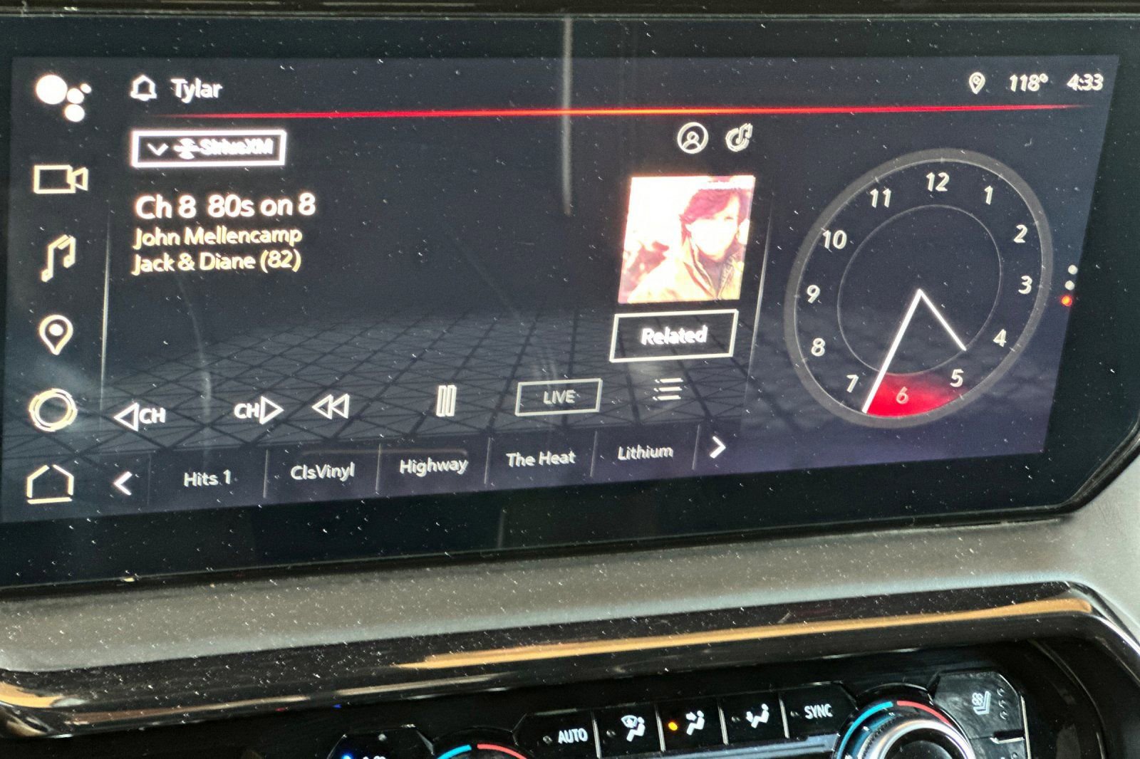 Used 2023 GMC Sierra 1500 AT4X image 18