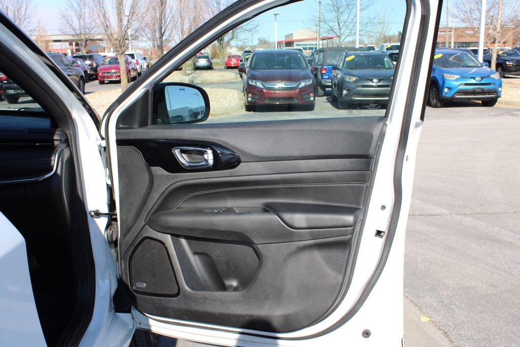 Used 2022 Jeep Compass High Altitude image 22