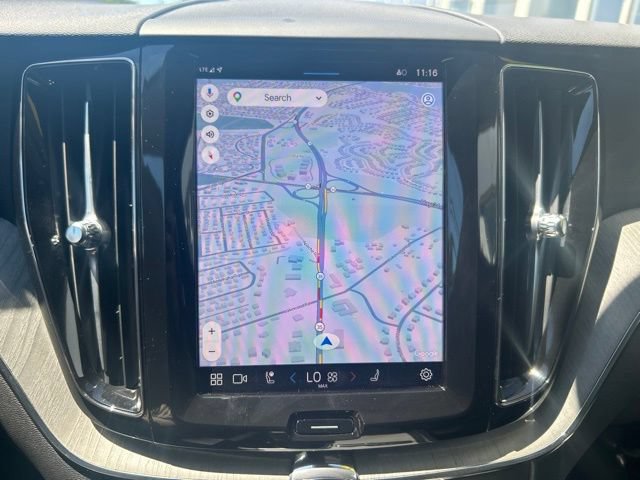 Certified 2025 Volvo XC60 B5 Plus AWD/4WD image 25