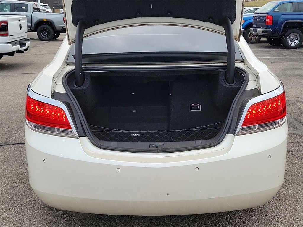 Used 2013 Buick LaCrosse Leather w/ Driver Confidence Package image 7