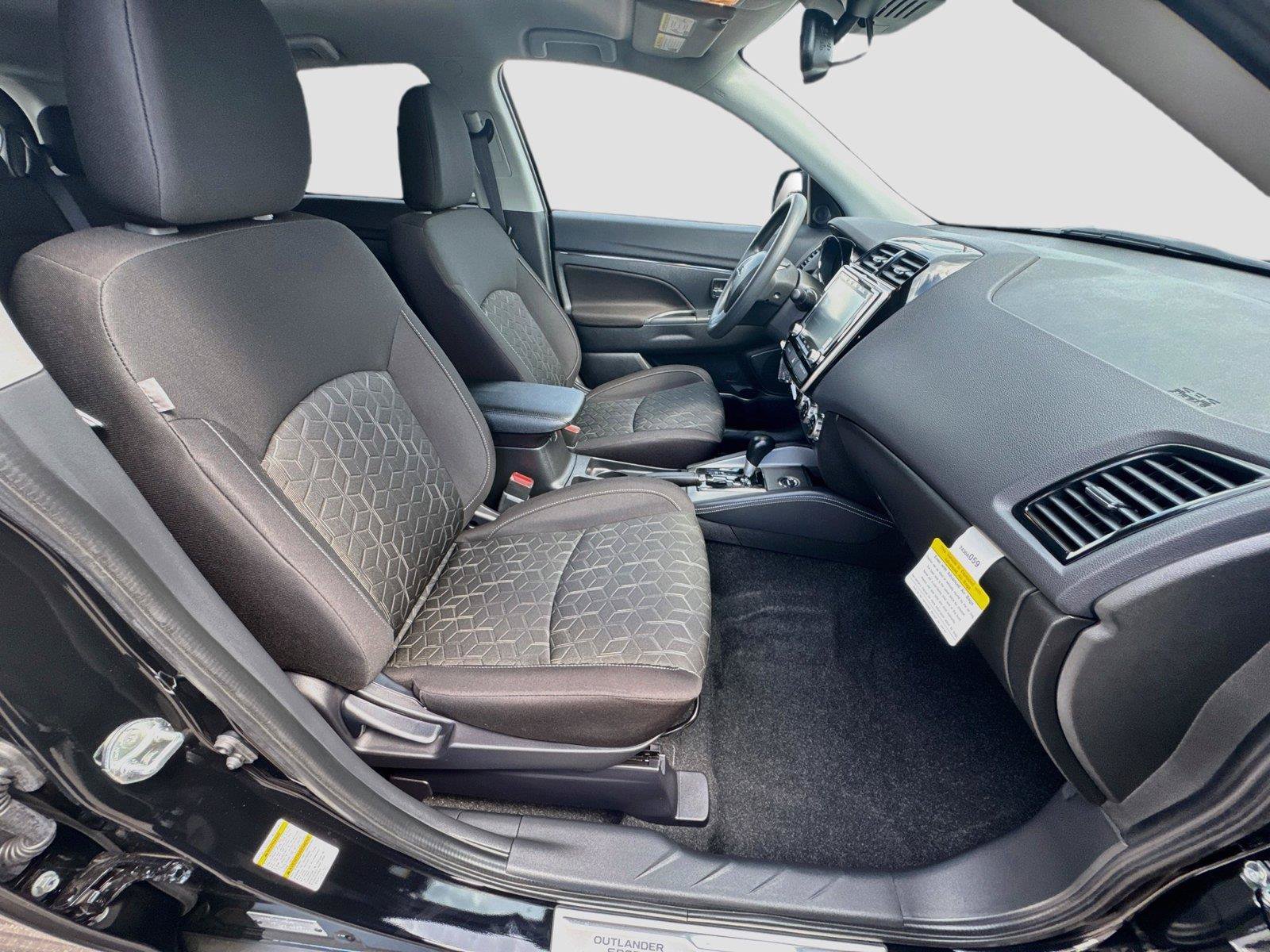 New 2027 Mitsubishi Outlander Sport ES AWD/4WD image 25