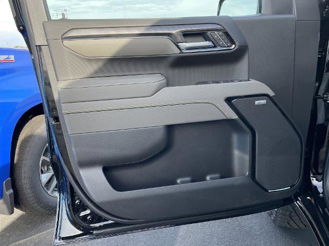 New 2026 Chevrolet Silverado 1500 ZR2 image 21