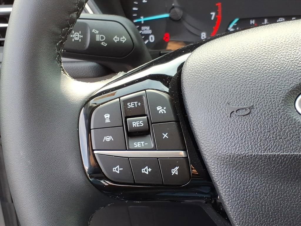 Certified 2022 Ford Escape SEL AWD/4WD image 16