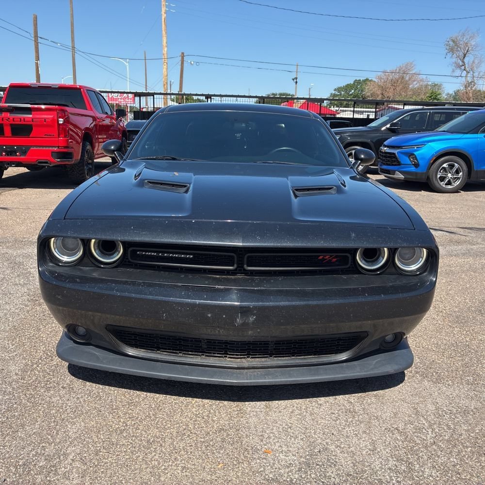 Used 2015 Dodge Challenger R/T Scat Pack w/ Leather Interior Group RWD image 2