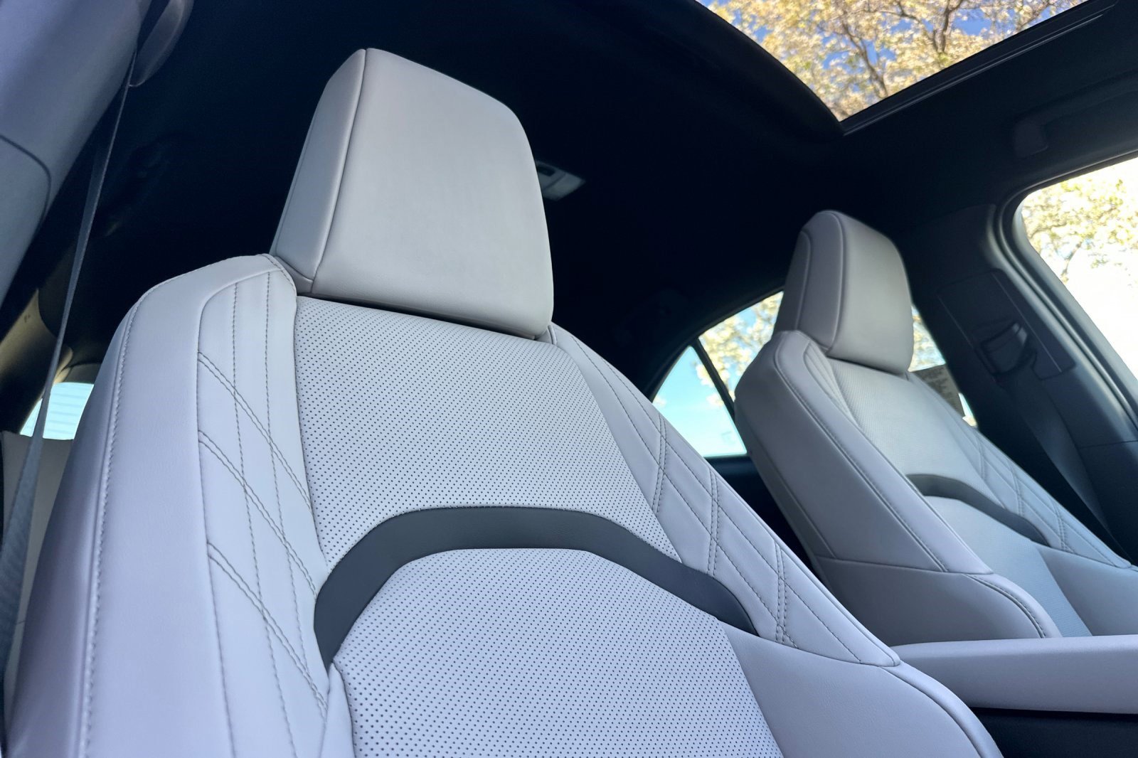 New 2026 Lexus UX 300h AWD image 16