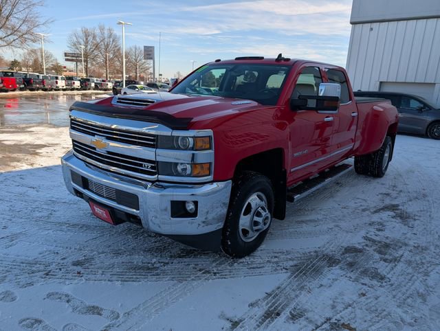 Used 2017 Chevrolet Silverado 3500 LTZ w/ Duramax Plus Package image 35