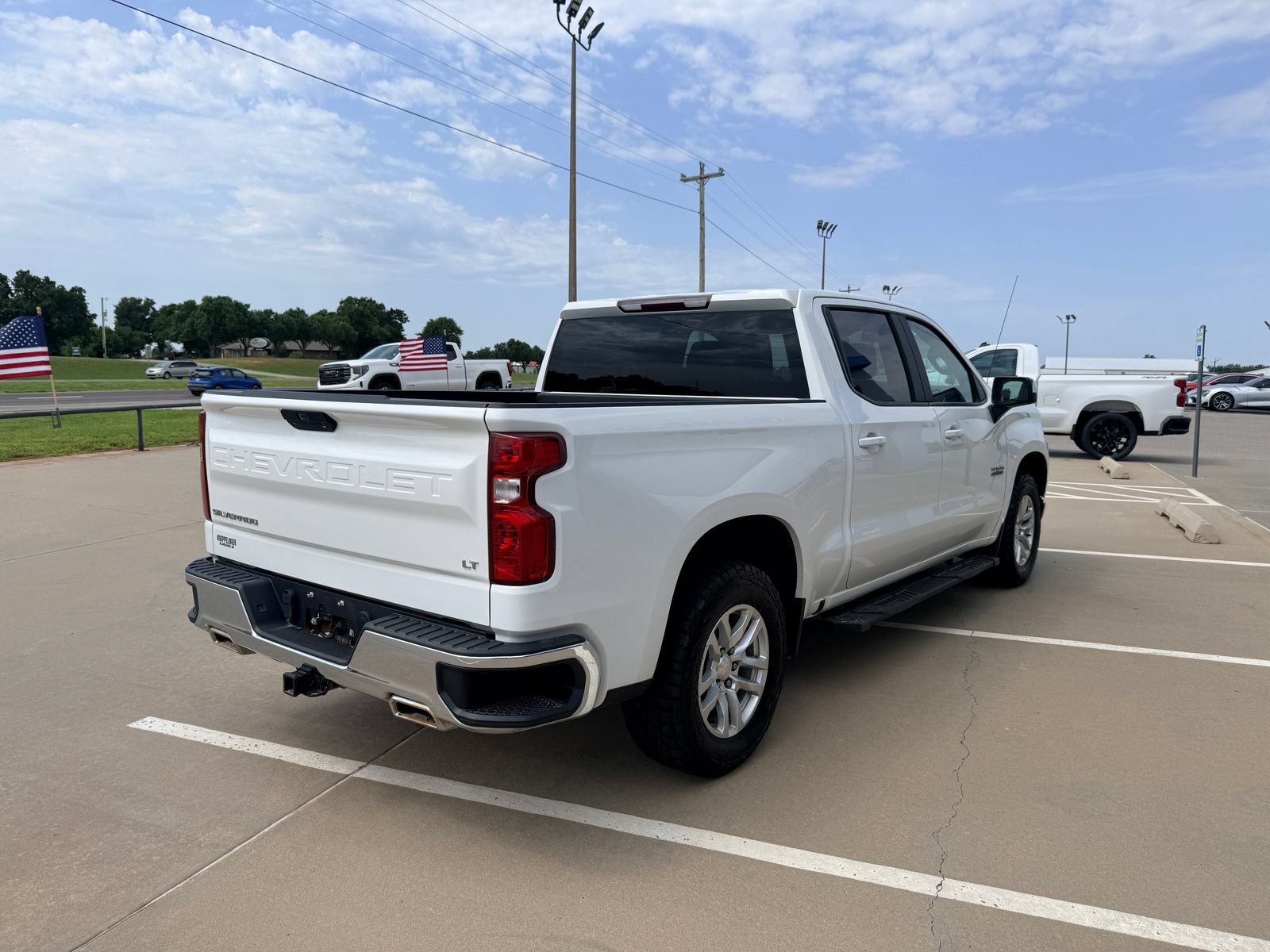Used 2020 Chevrolet Silverado 1500 LT w/ Texas Edition AWD/4WD image 6