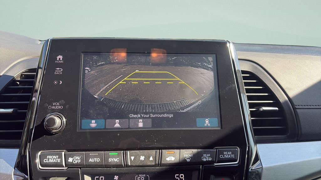 Used 2018 Honda Odyssey EX image 17