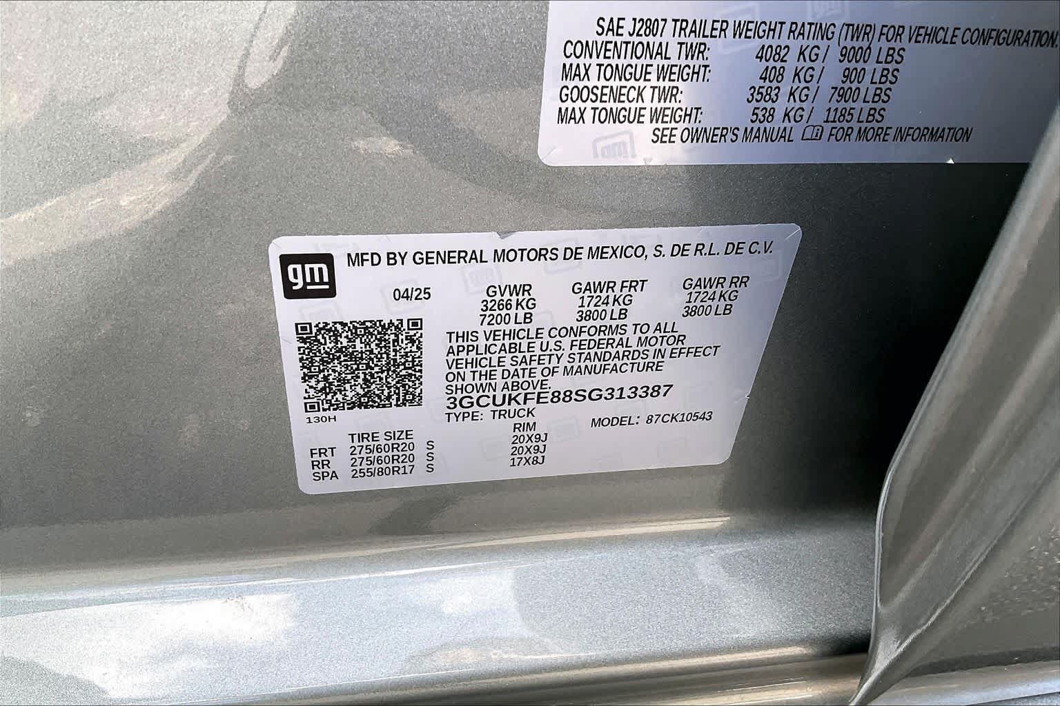 Used 2025 Chevrolet Silverado 1500 LT Trail Boss w/ Convenience Package II AWD/4WD image 30