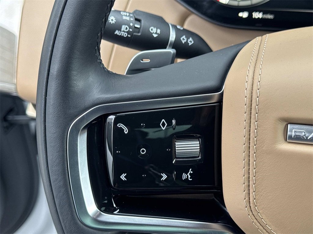 Used 2023 Land Rover Range Rover Sport SE image 28