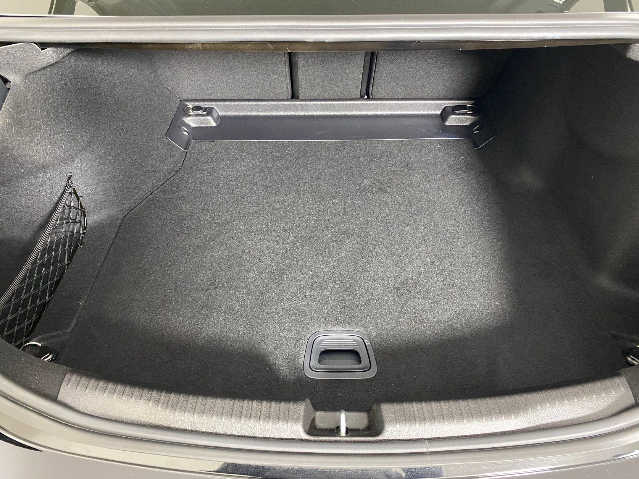 Used 2025 Mercedes-Benz C 300 4MATIC Sedan image 30