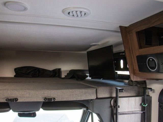 Used 2022 Mercedes-Benz Sprinter 3500 image 29