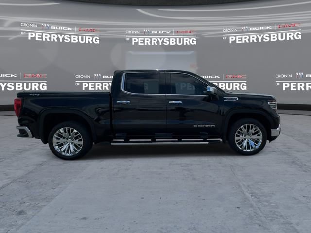 Used 2023 GMC Sierra 1500 SLT w/ SLT Premium Plus Package AWD/4WD image 9