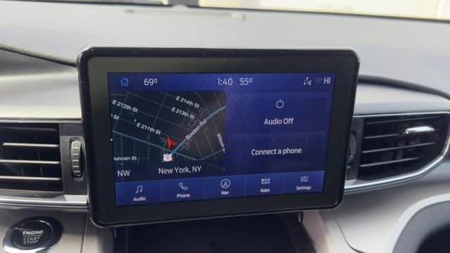 Certified 2022 Ford Explorer XLT w/ Equipment Group 202A AWD/4WD image 13