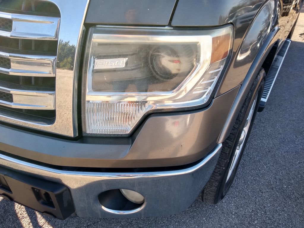 Used 2013 Ford F150 Lariat w/ Luxury Equipment Group image 8