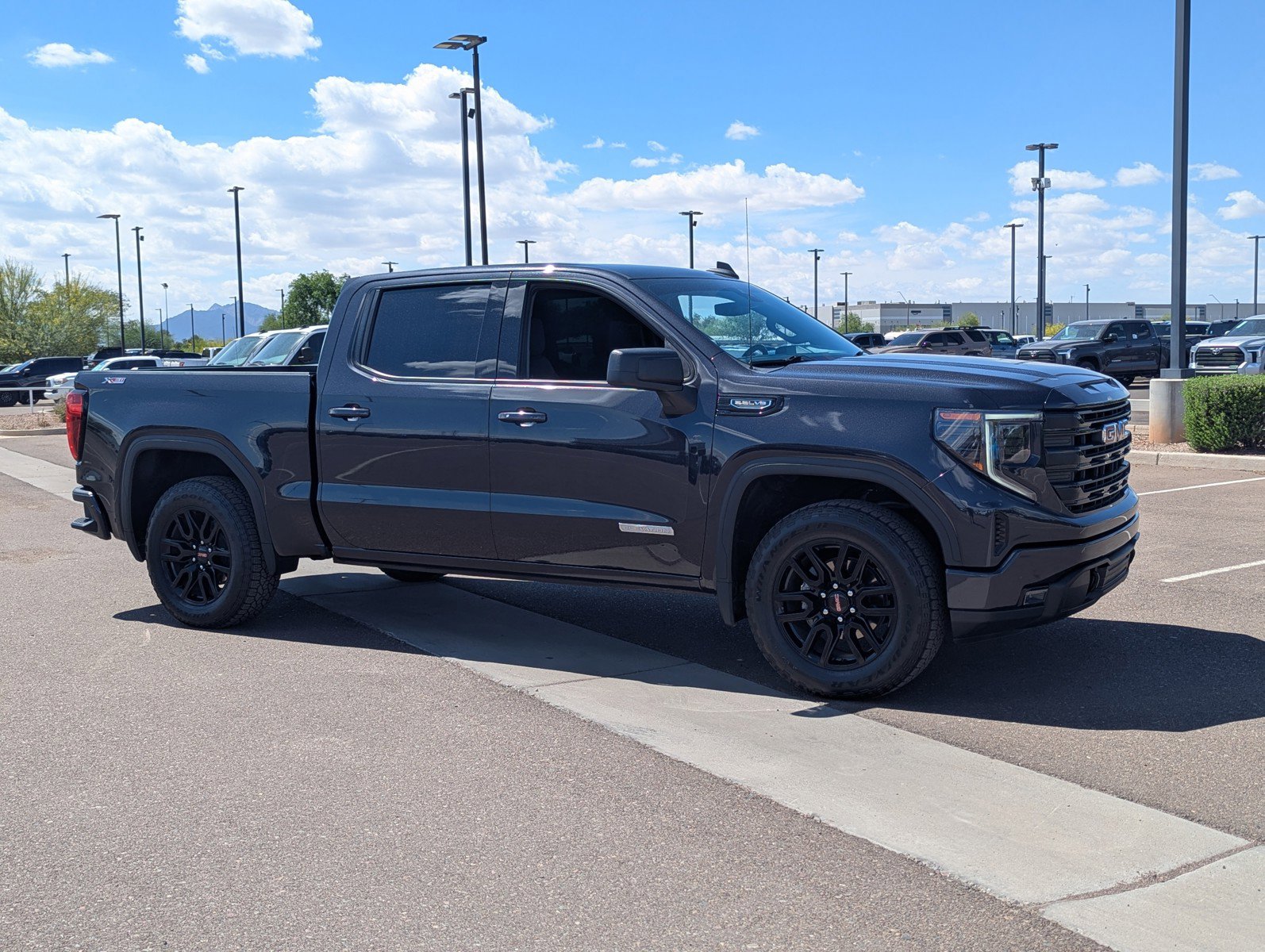 Certified 2023 GMC Sierra 1500 Elevation w/ X31 Off-Road Package AWD/4WD image 7
