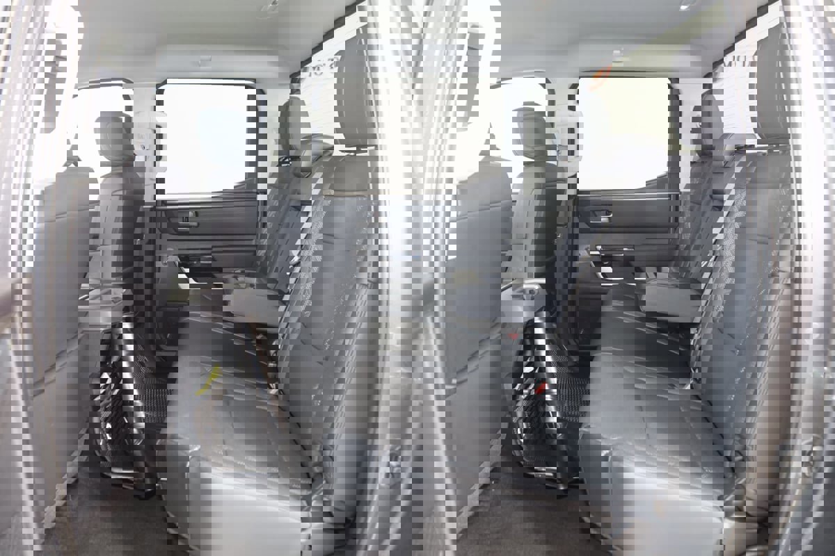 Used 2023 Toyota Tundra Limited image 45