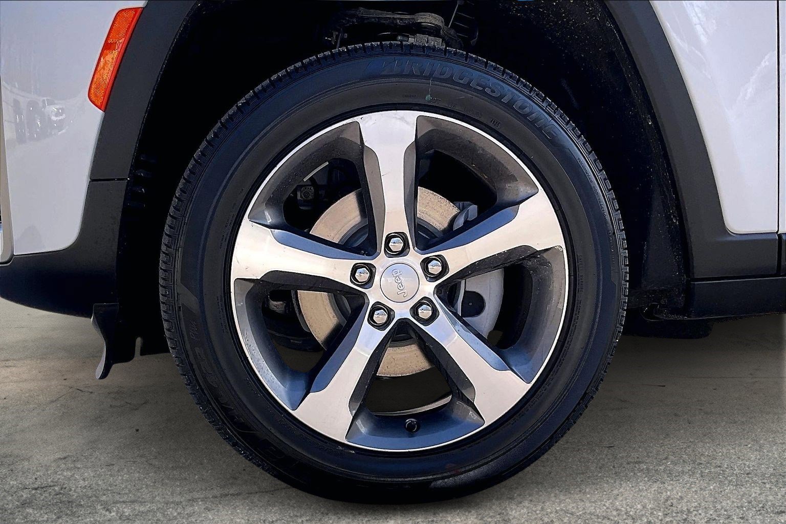 New 2026 Jeep Grand Cherokee Limited image 12