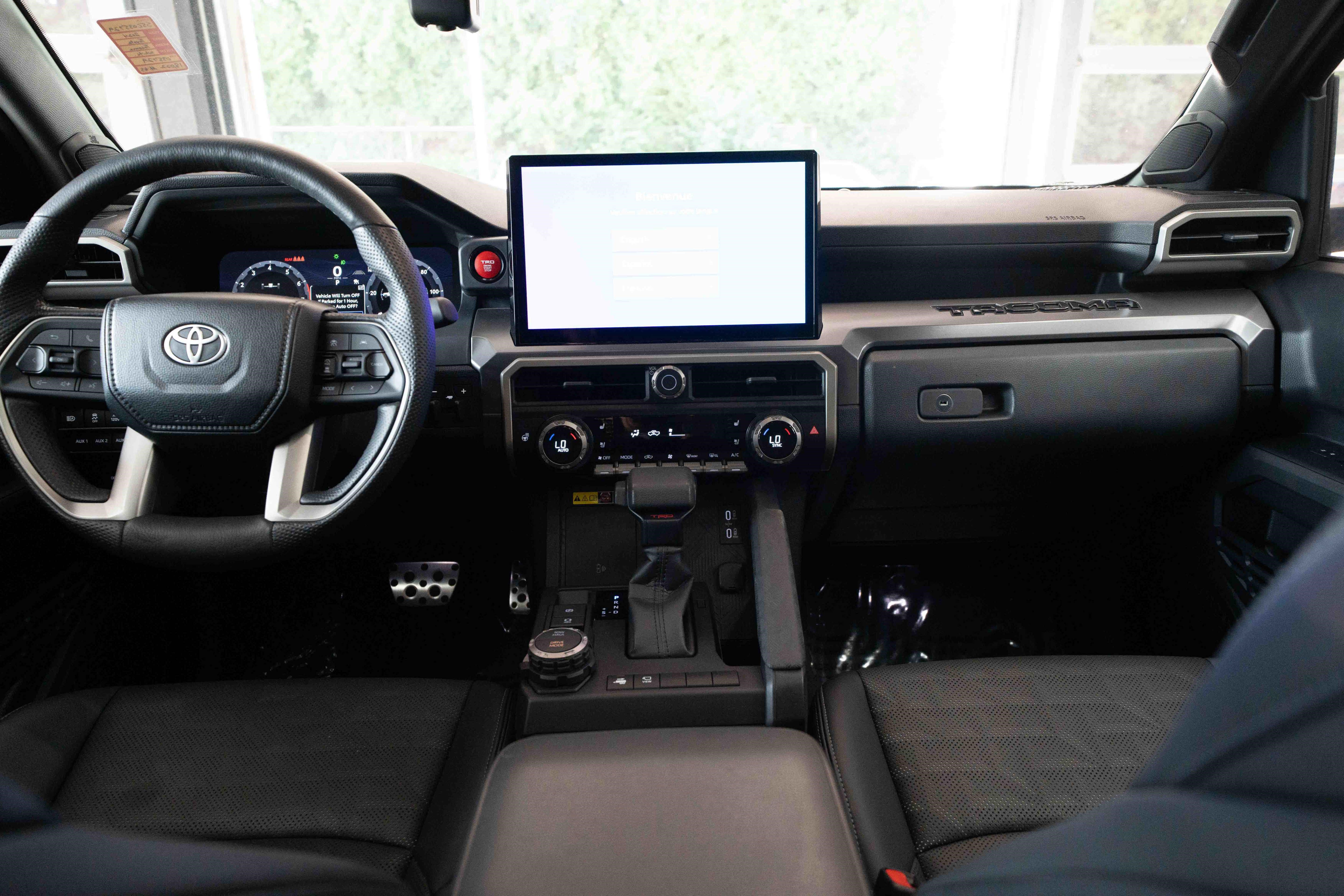 Used 2024 Toyota Tacoma TRD Sport w/ TRD Sport Premium Package AWD/4WD image 20