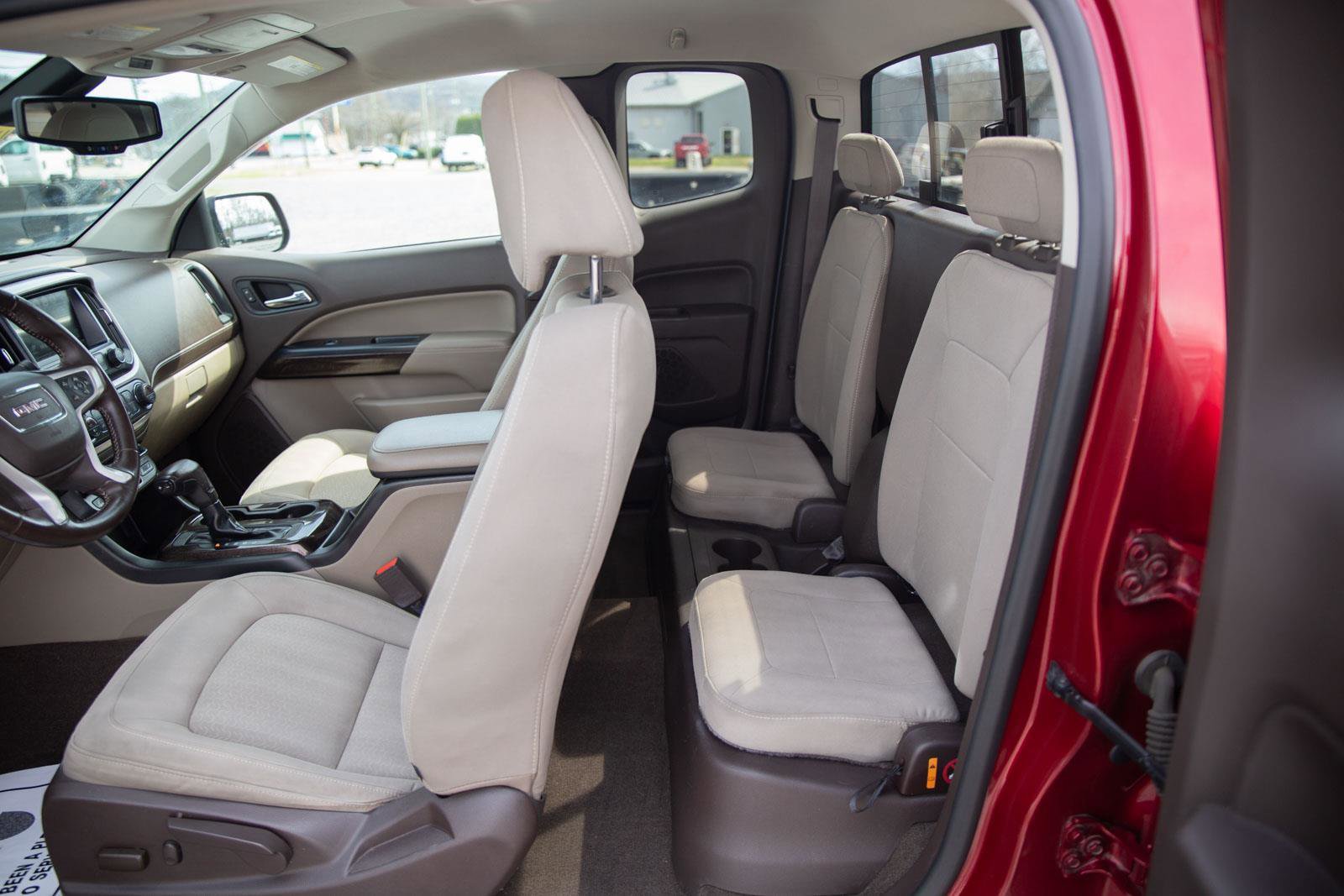 Used 2018 GMC Canyon SLE w/ SLE Convenience Package image 23