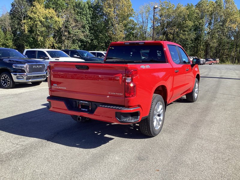 New 2026 Chevrolet Silverado 1500 Custom AWD/4WD image 7
