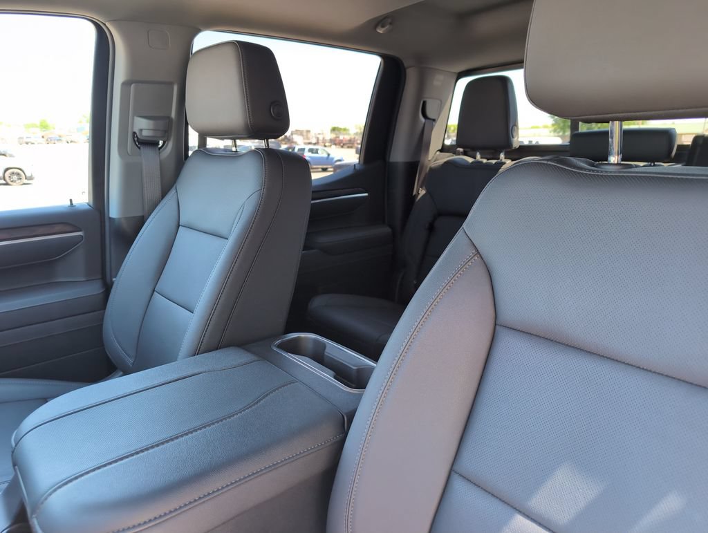 Used 2026 GMC Sierra 1500 SLT w/ SLT Premium Plus Package AWD/4WD image 14