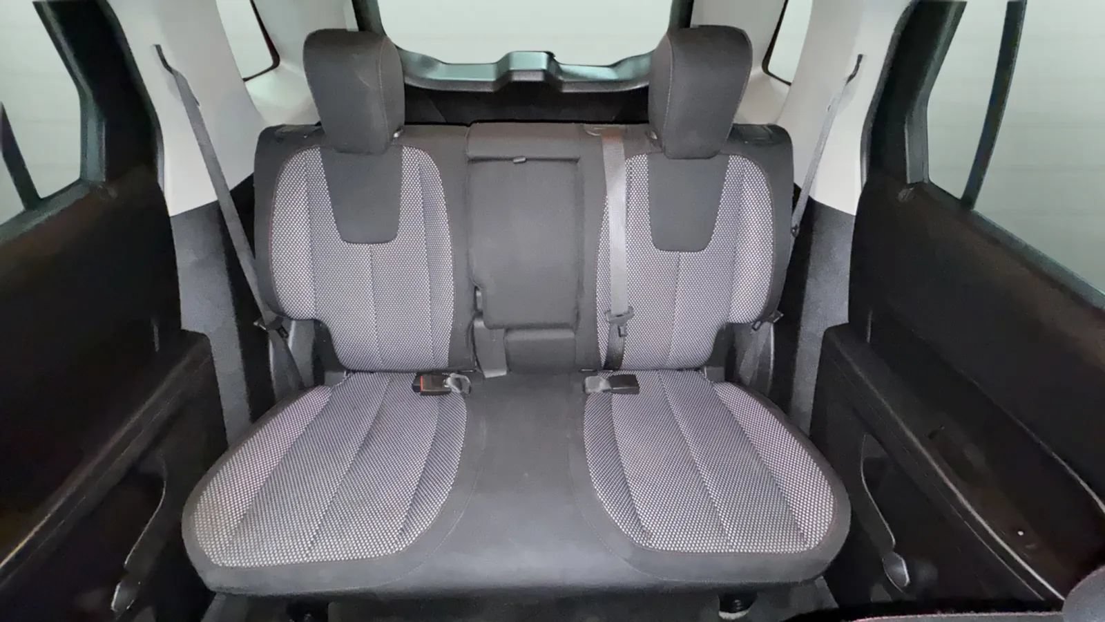 Used 2017 GMC Terrain SLE w/ Convenience Package FWD image 20
