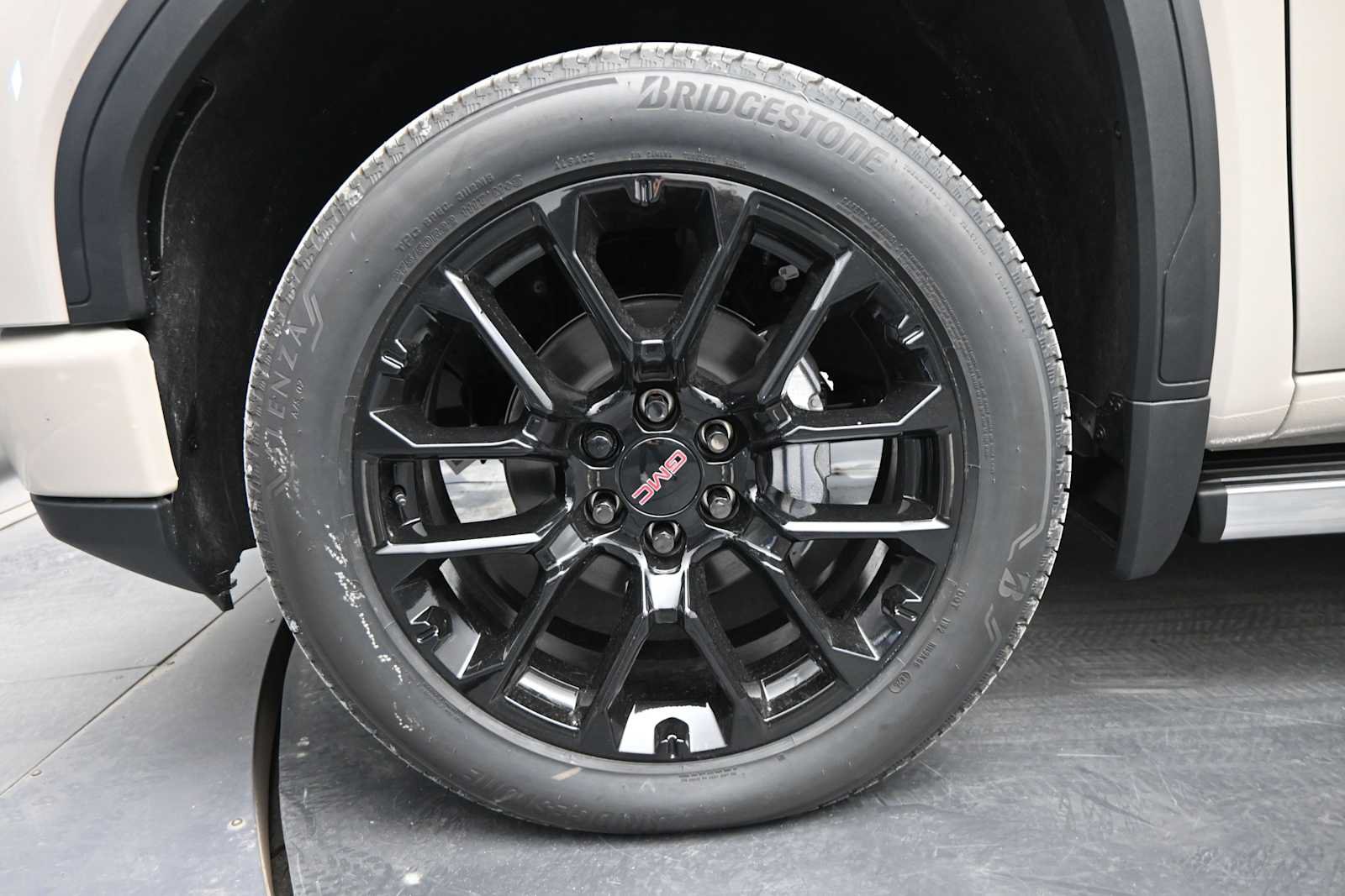 New 2026 GMC Sierra 1500 Denali AWD/4WD image 10