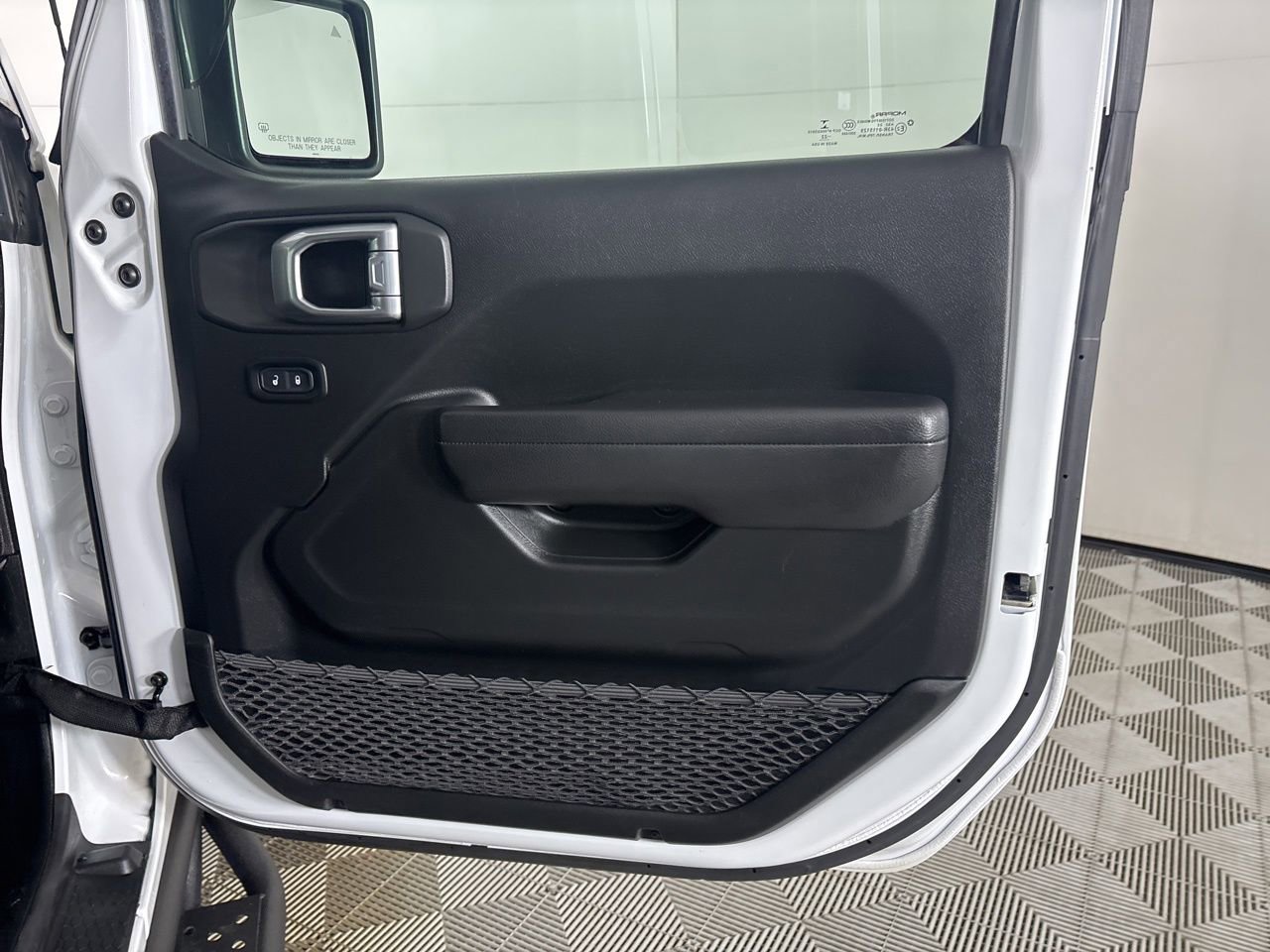 Used 2022 Jeep Wrangler Unlimited Sport image 26