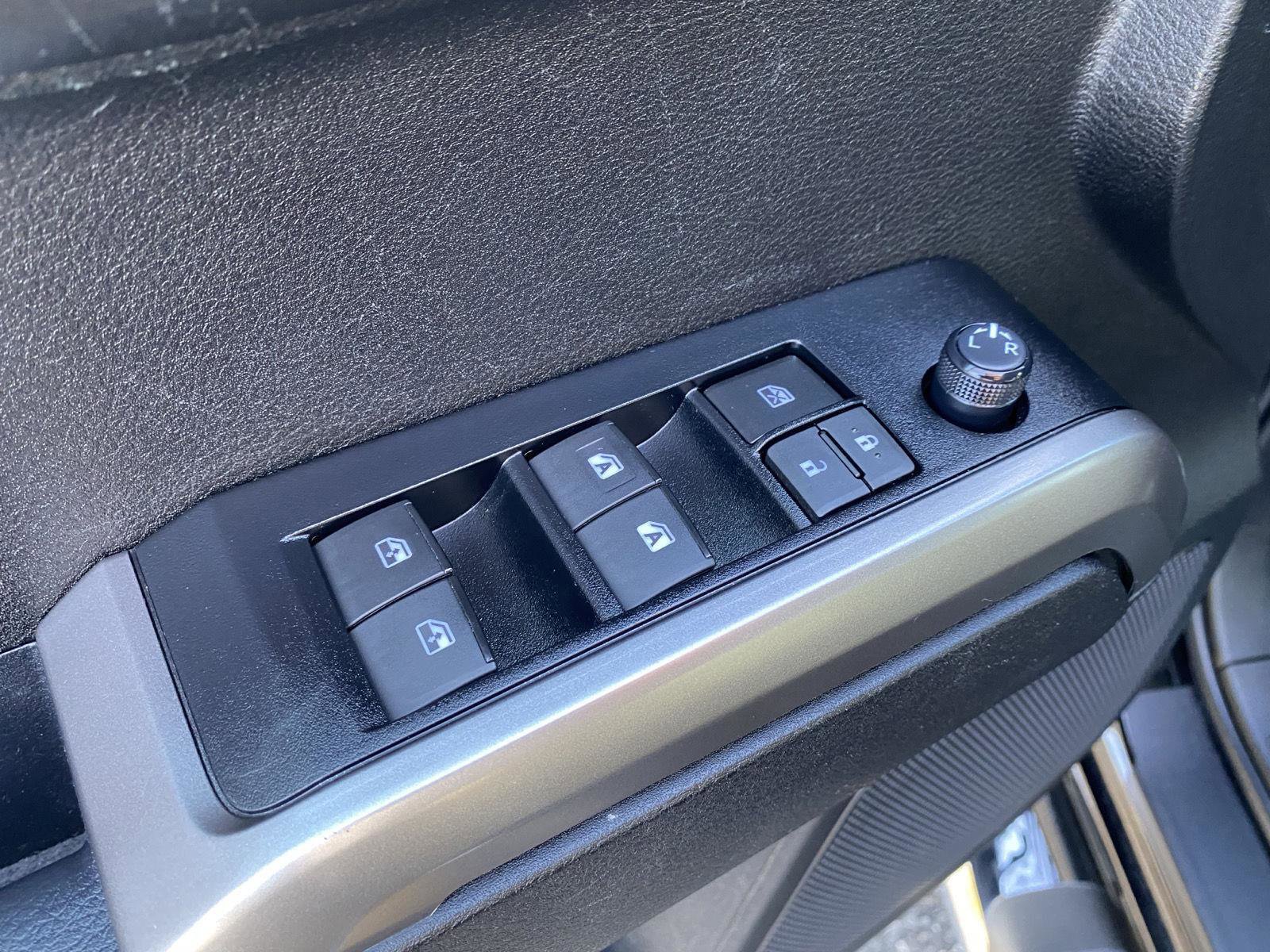 Used 2023 Toyota Tacoma SR5 image 21