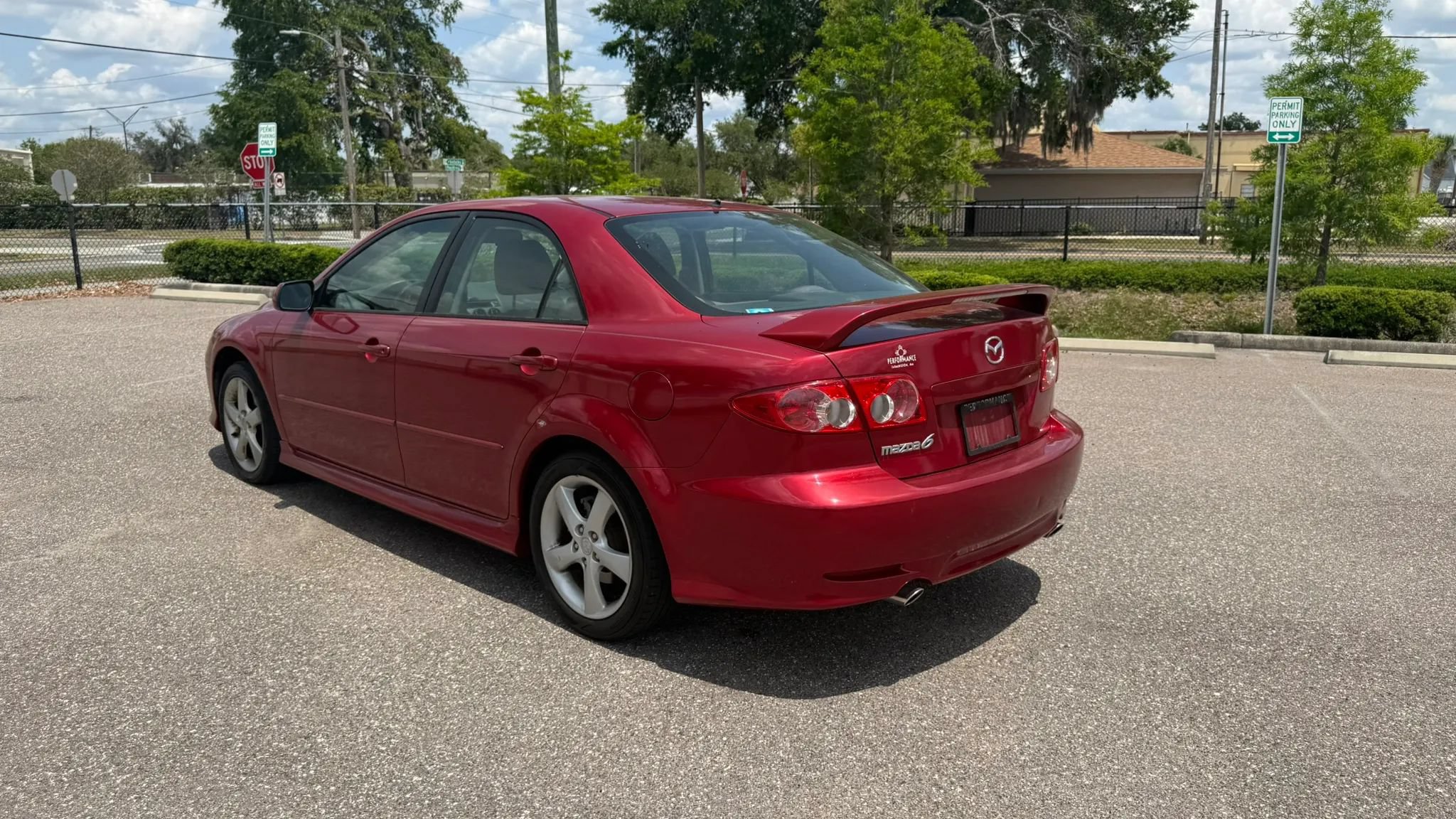 Used 2005 MAZDA MAZDA6 i Sport w/ Bose Audio & Moonroof Pkg FWD image 8