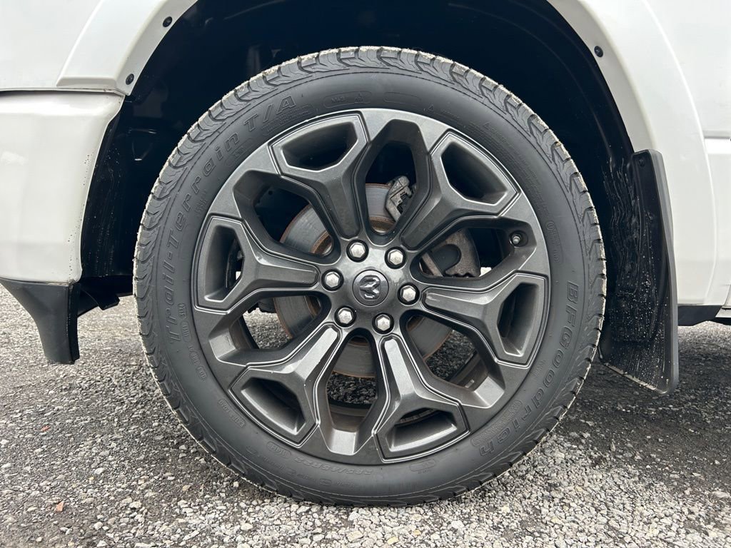 Used 2021 RAM 1500 Limited w/ Night Edition image 14