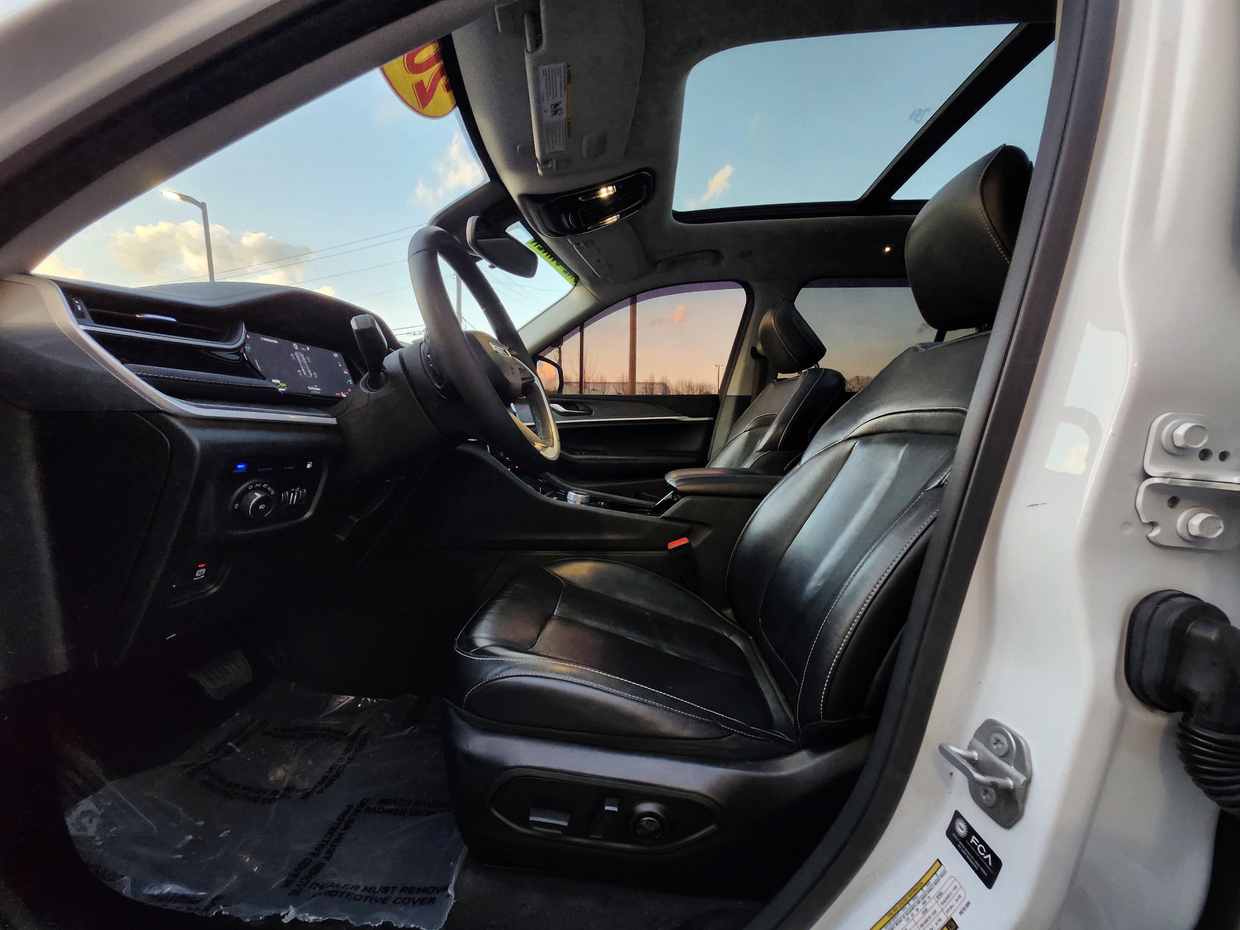 Used 2023 Jeep Grand Cherokee 4WD 4xe image 20