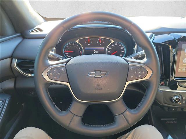 Used 2023 Chevrolet Traverse LT image 19