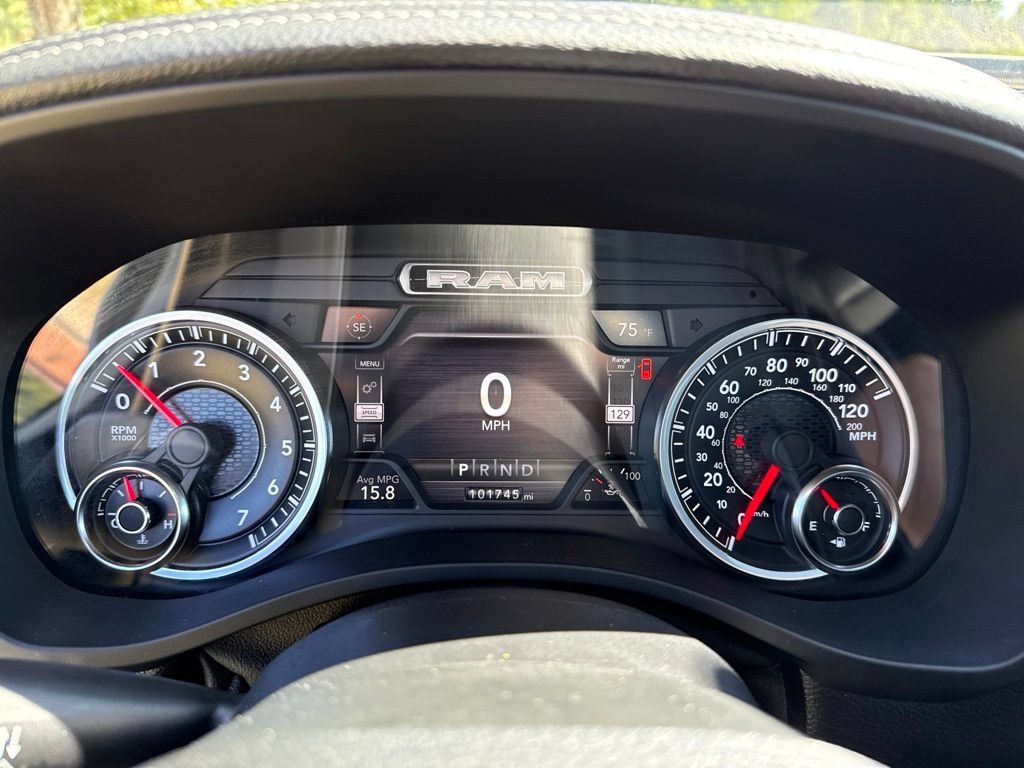 Used 2021 RAM 1500 Laramie AWD/4WD image 16